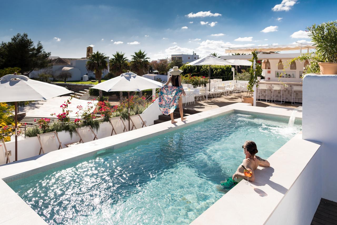 Gatzara Suites Santa Gertrudis Santa Gertrudis  Exterior photo